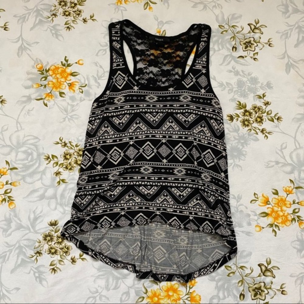 Forever 21 Size M Aztec Print Tank